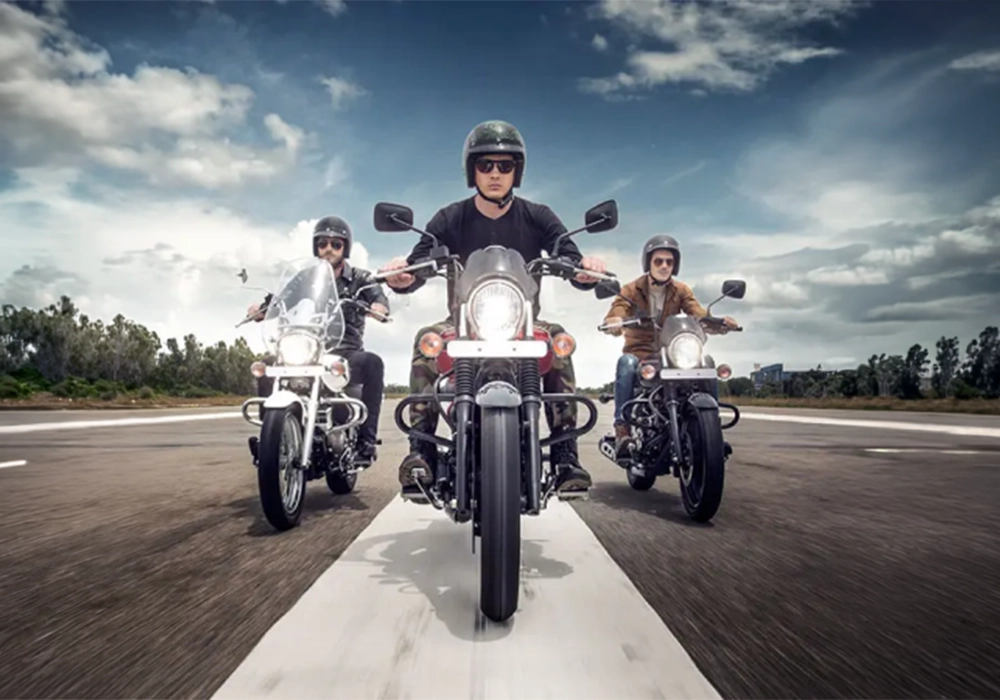 Avenger 160 Street