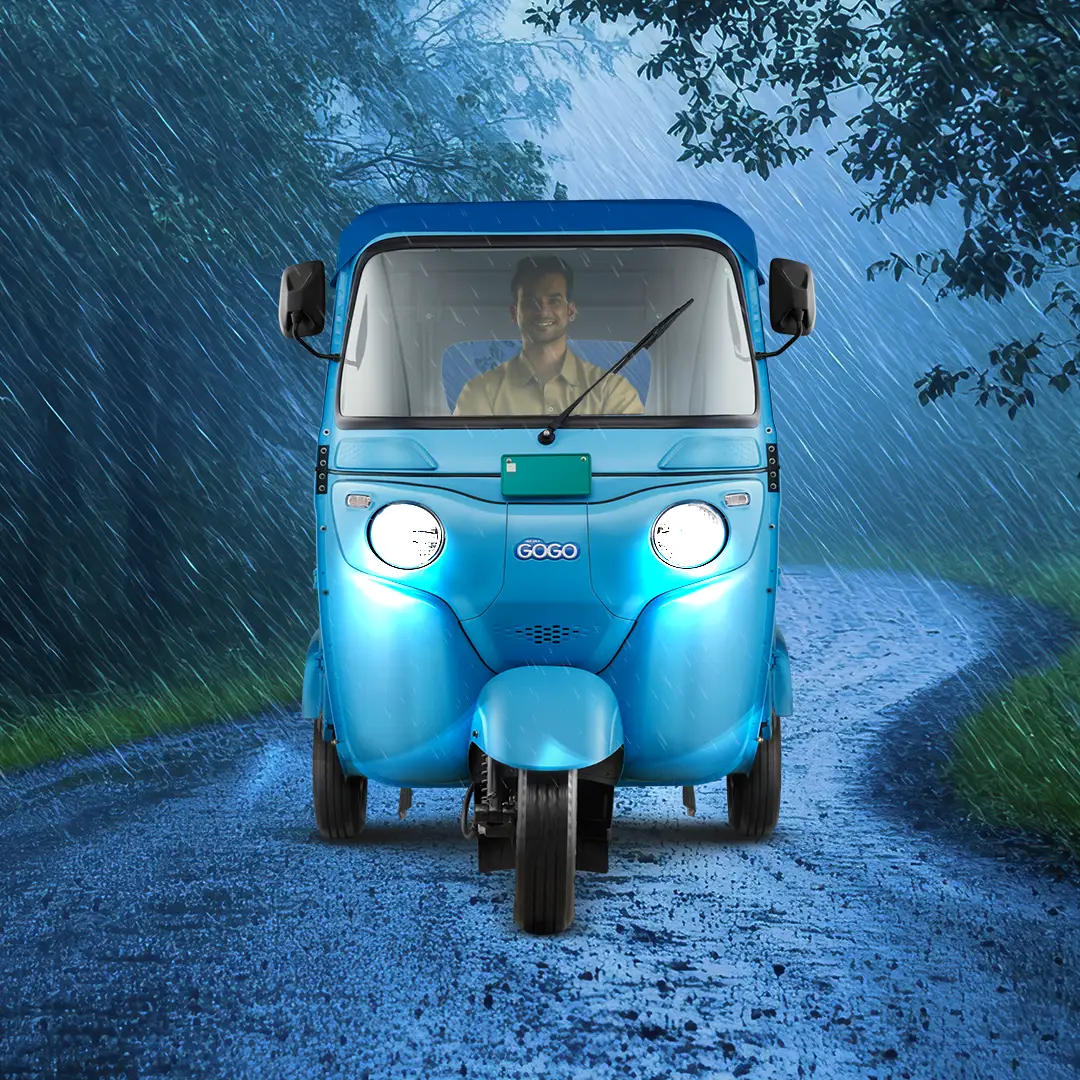 Bajaj GoGo P7012