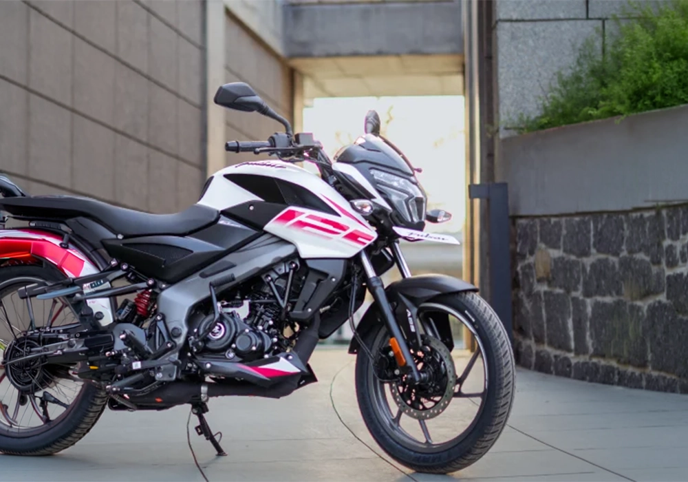 Varun Bajaj Pulsar NS125